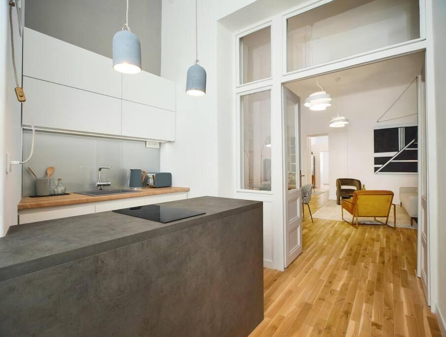 Apartment Agravista Main Square By Irundo Zagreb