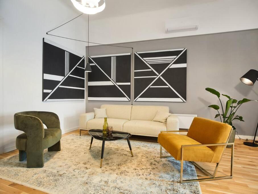 Apartment Agravista Main Square By Irundo Zagreb